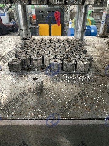 燒烤炭成型機